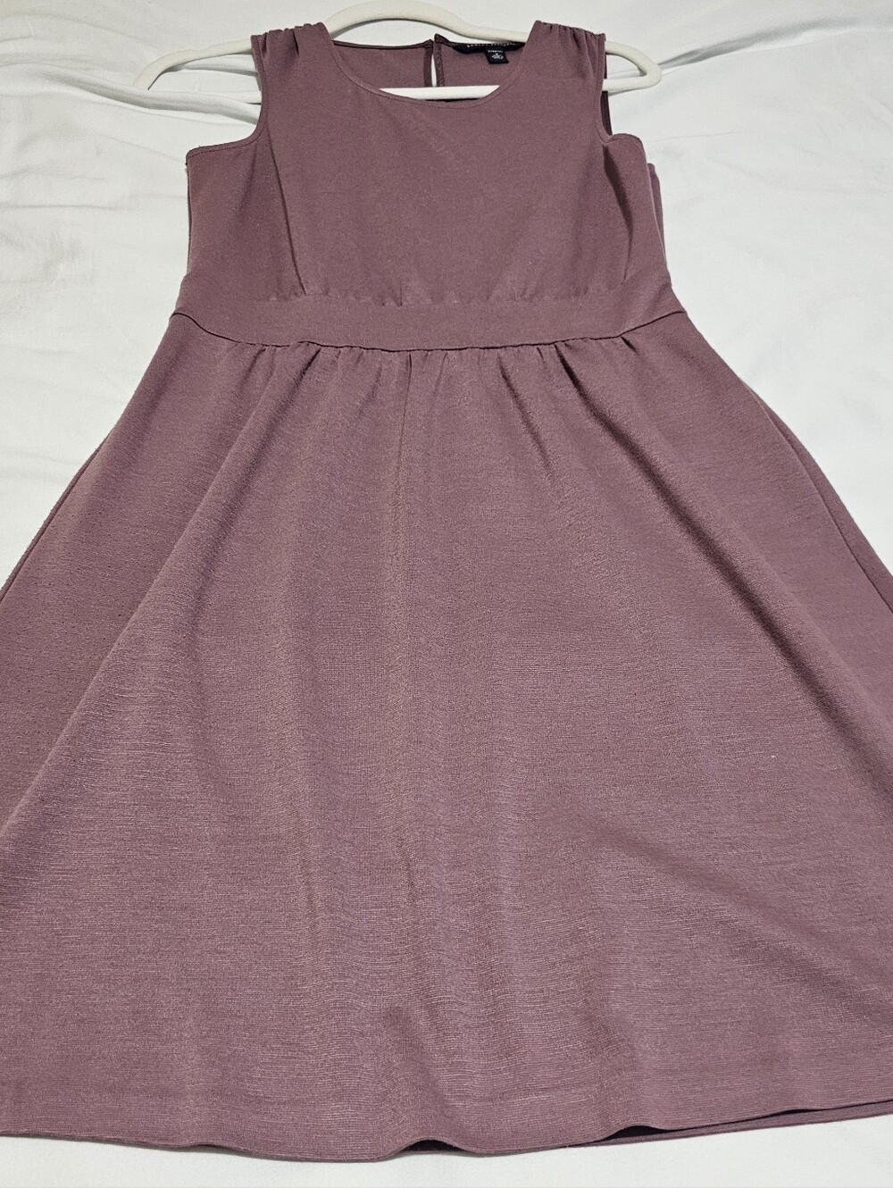 Banana Republic Dusty Mauve Sleeveless Midi Dress Size 4